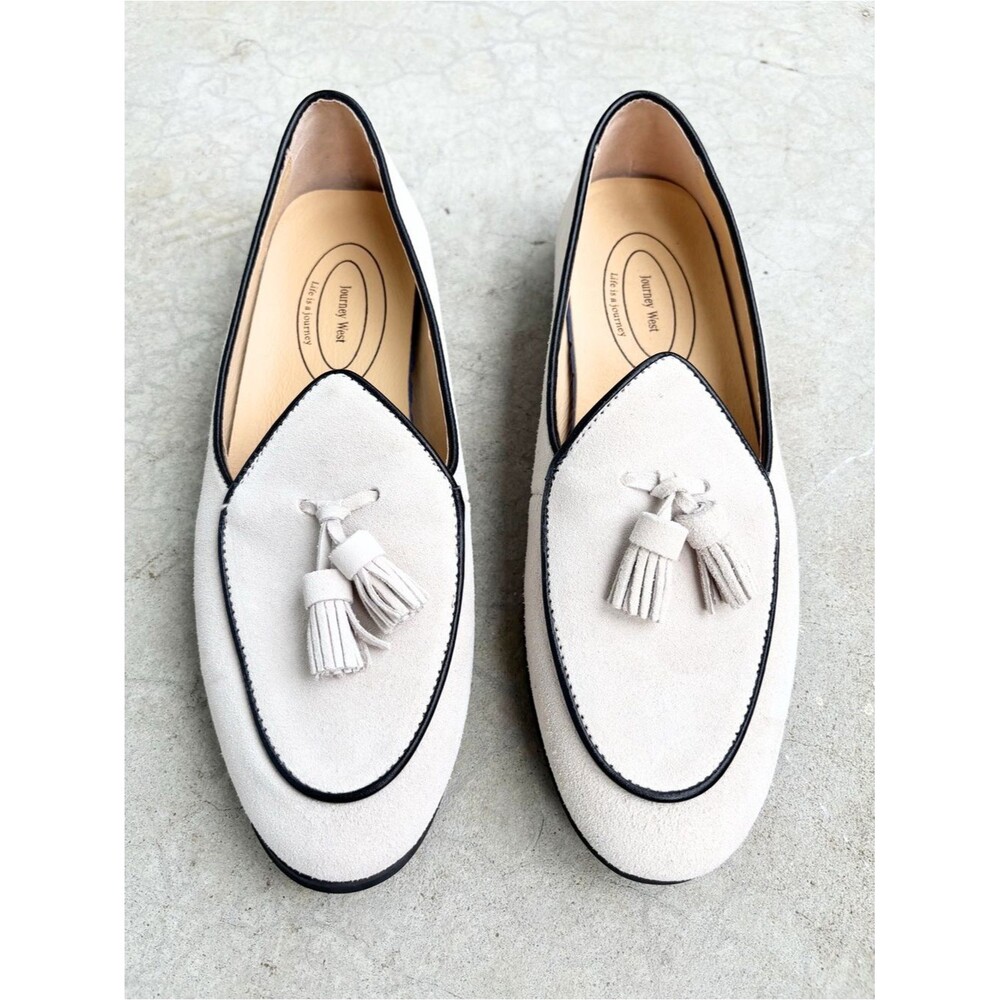 Journey West Off White Suede Tassel Loafers Minimalist Slip On Flats Shoes 8.5